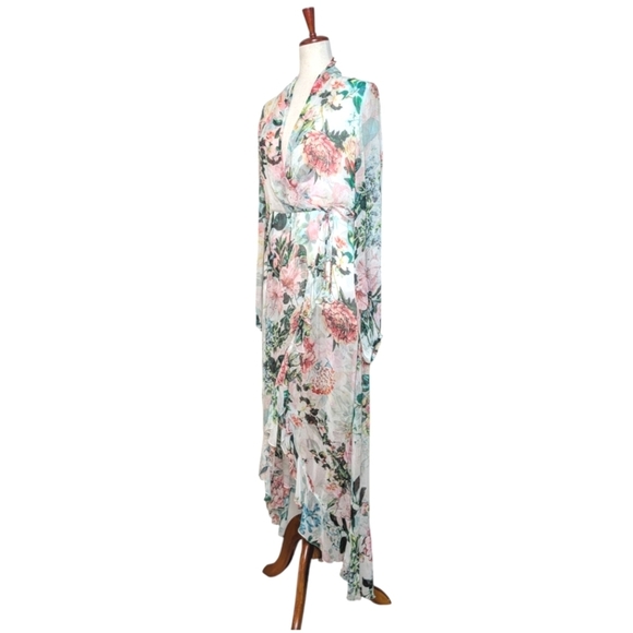 ROCOCO SAND Crinkle Chiffon Long Sleeve Faux Wrap Floral Ruffle Dress Size Small - Picture 2 of 8